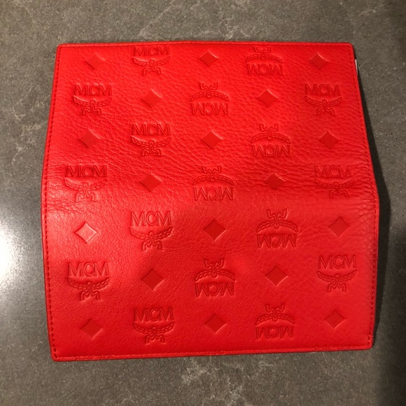 [sold ]Brand New MCM Marigold Orange Wallet - Picture 2 of 5